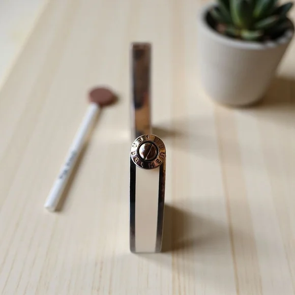 Henri Bendel White Enamel & Silver Bangle - Picture 9 of 11